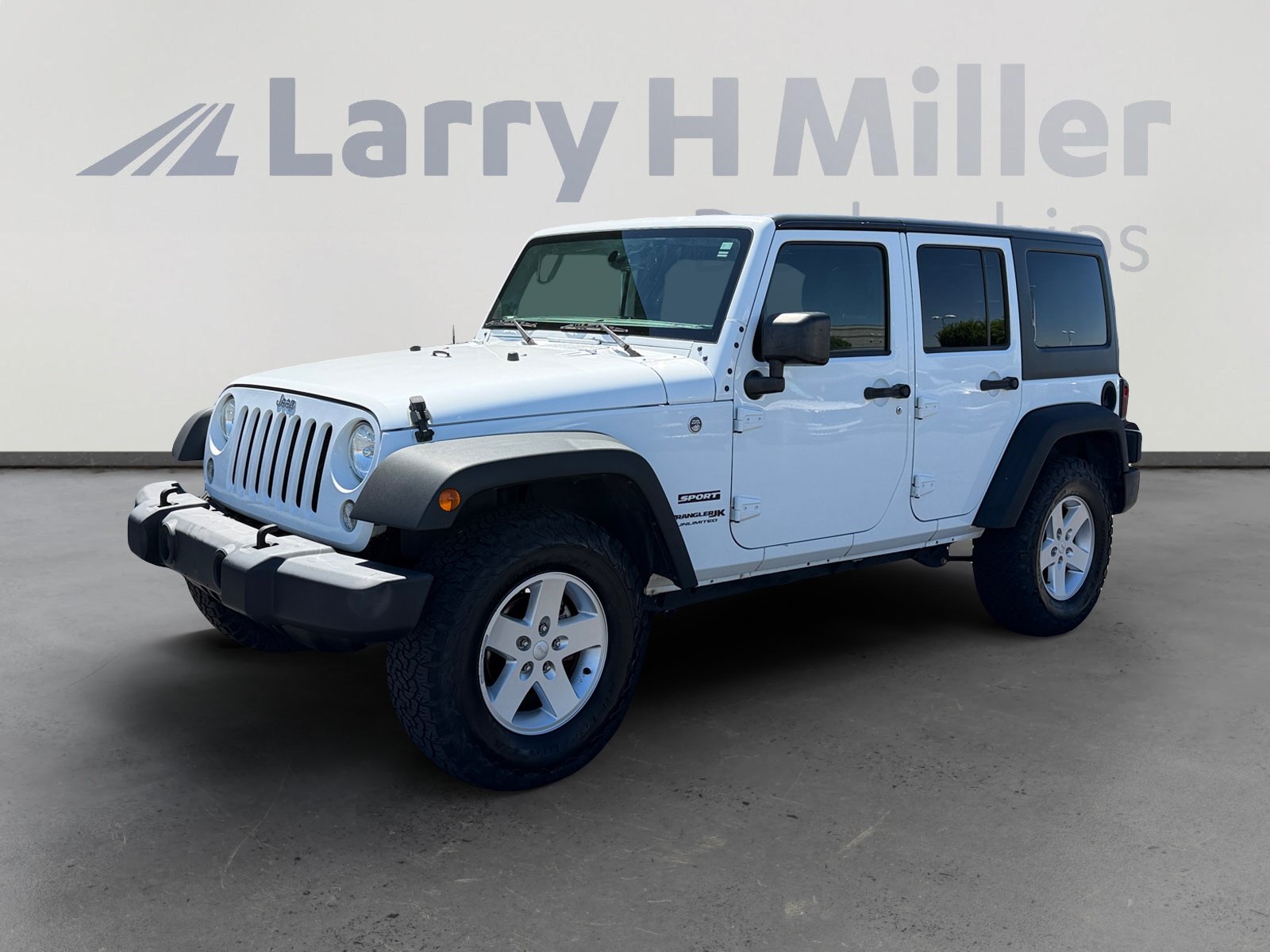 Used 2018 Jeep Wrangler Unlimited Sport S AWD/4WD image 1