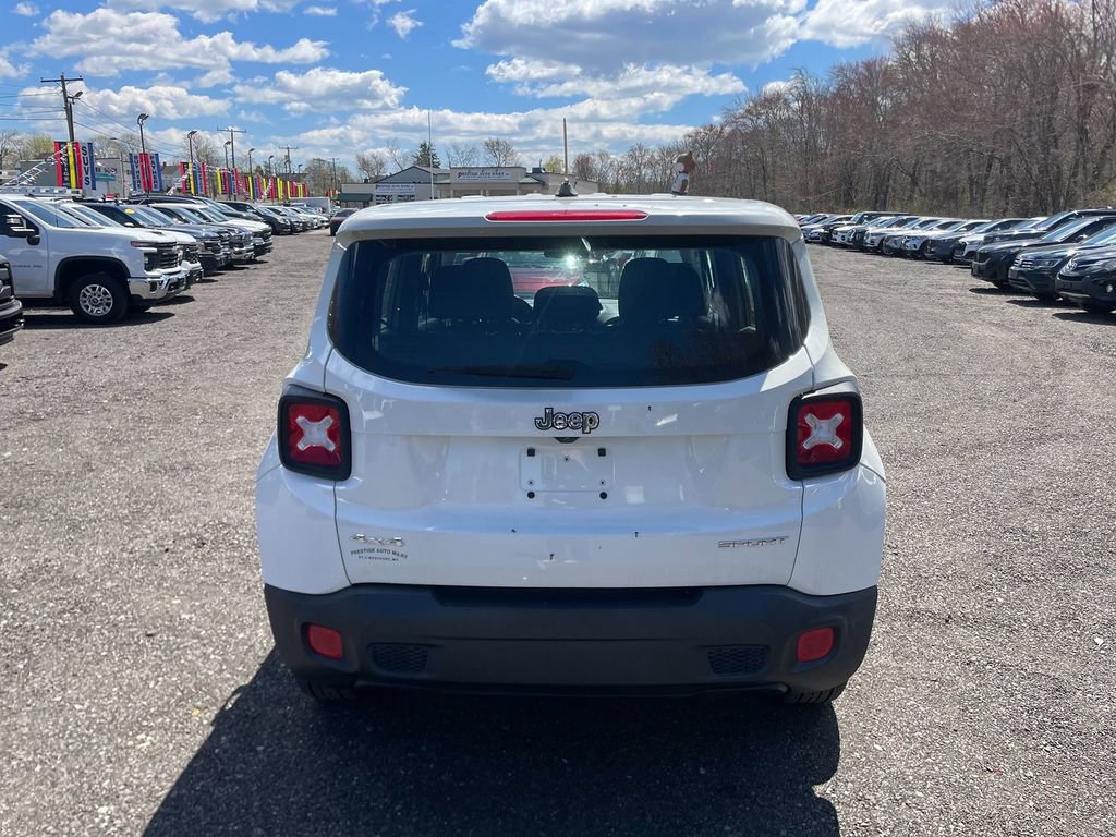 Used 2016 Jeep Renegade Sport w/ Power & Air Group AWD/4WD image 6