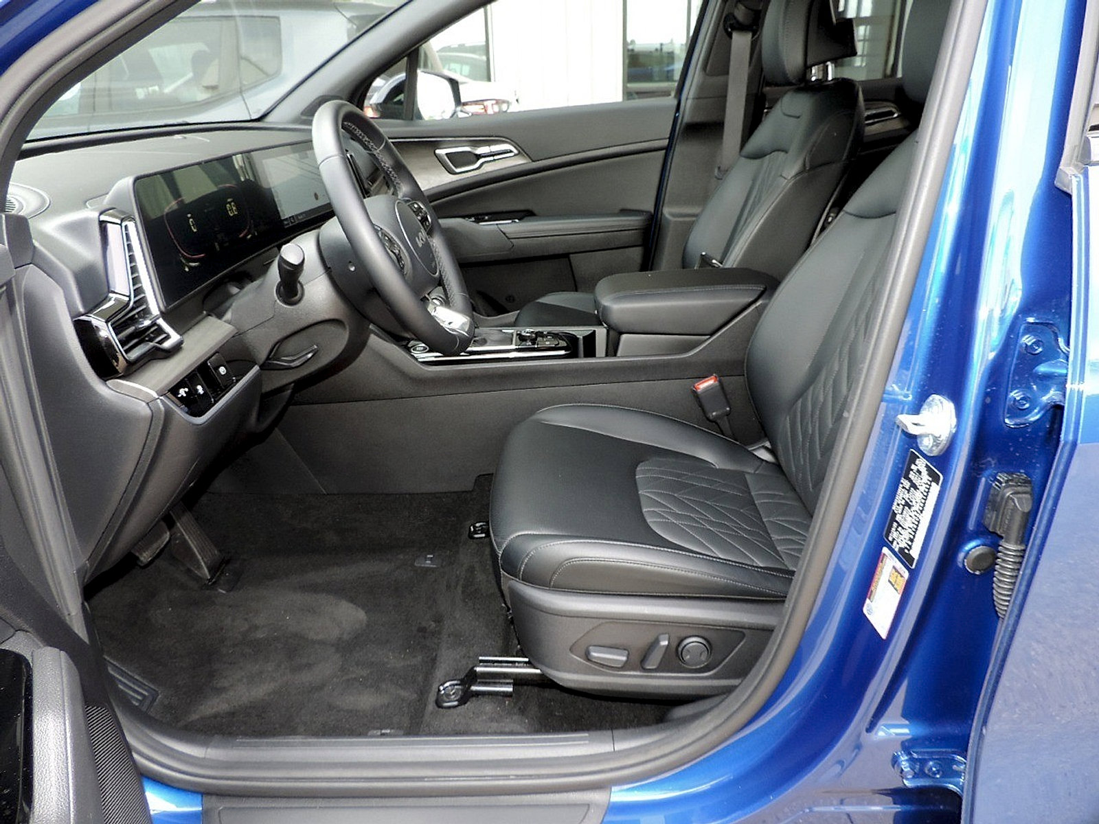 Used 2024 Kia Sportage X-Line image 12