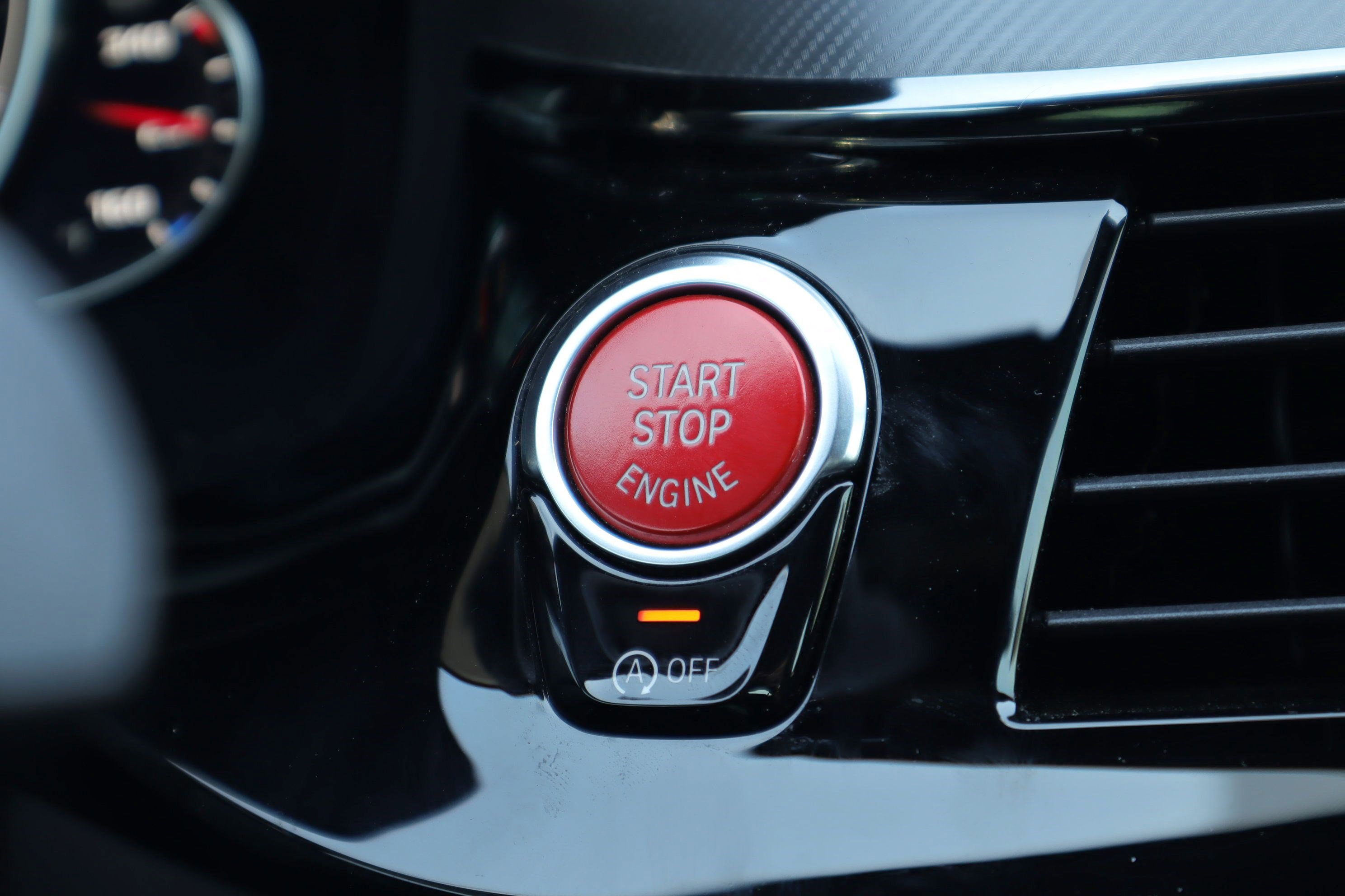 Used 2018 BMW M5 w/ Executive Package image 25