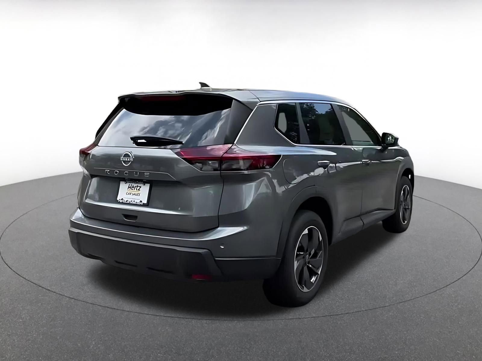 Used 2025 Nissan Rogue SV FWD image 15