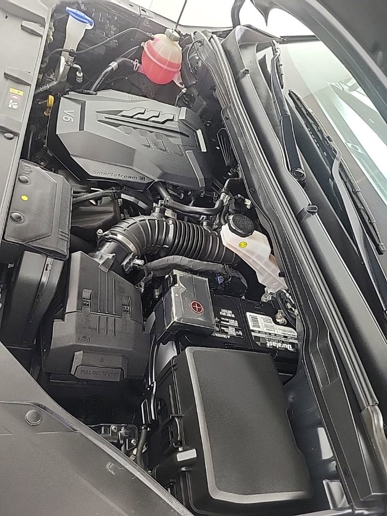 Used 2022 Kia Carnival LX image 22