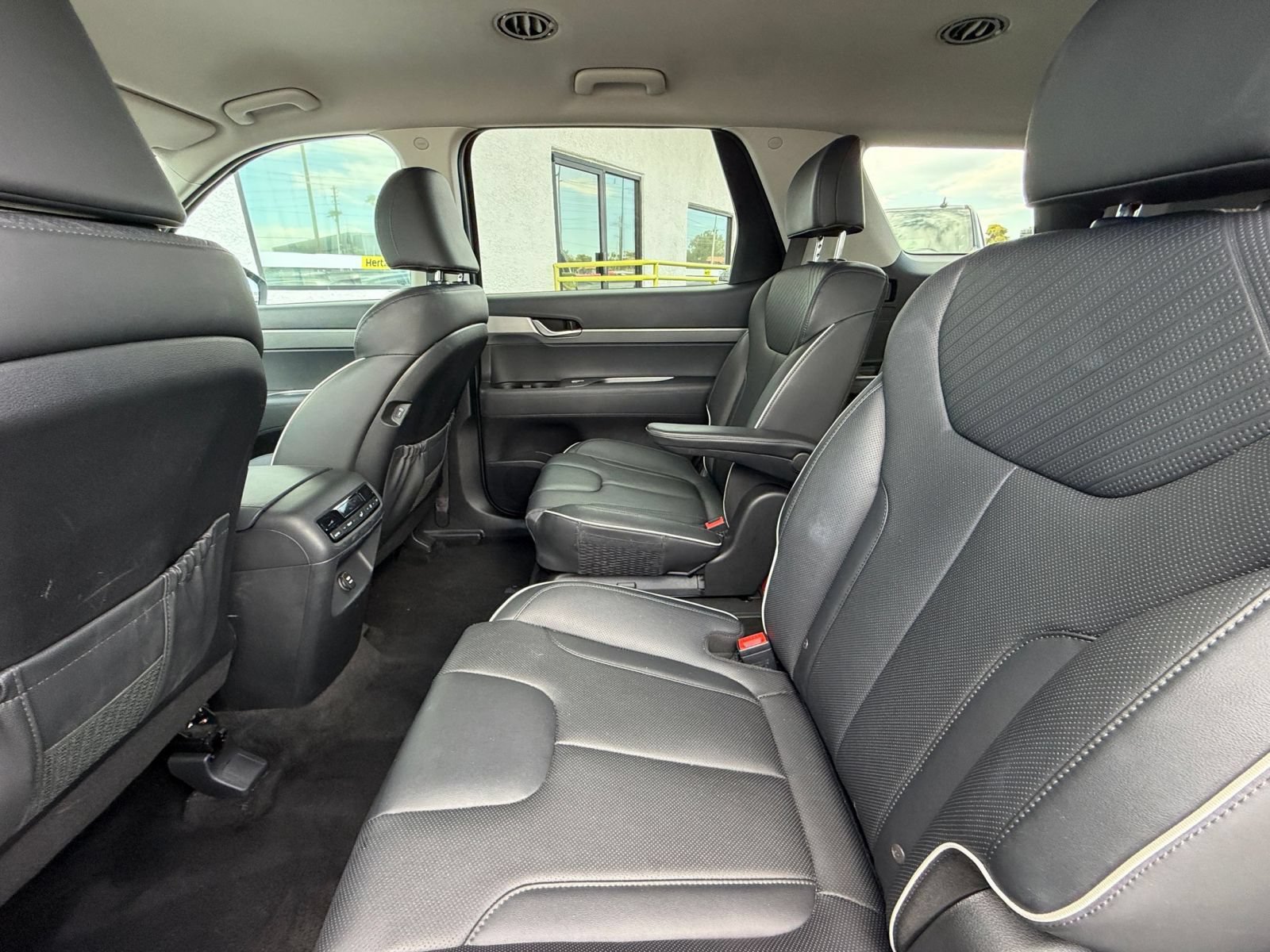 Used 2025 Hyundai Palisade SEL AWD/4WD image 28