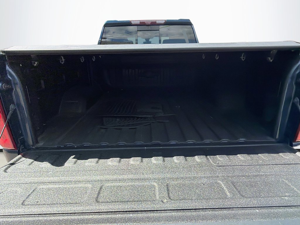 Used 2021 Chevrolet Silverado 2500 LTZ w/ LTZ Premium Package AWD/4WD image 28