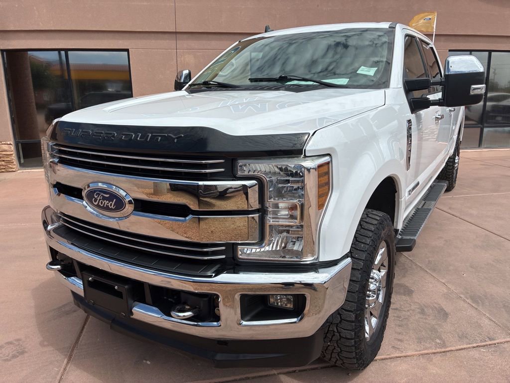 Used 2019 Ford F350 Lariat w/ Chrome Package AWD/4WD image 2