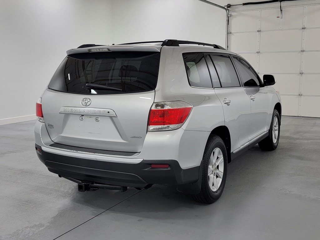 Used 2013 Toyota Highlander SE AWD/4WD image 8
