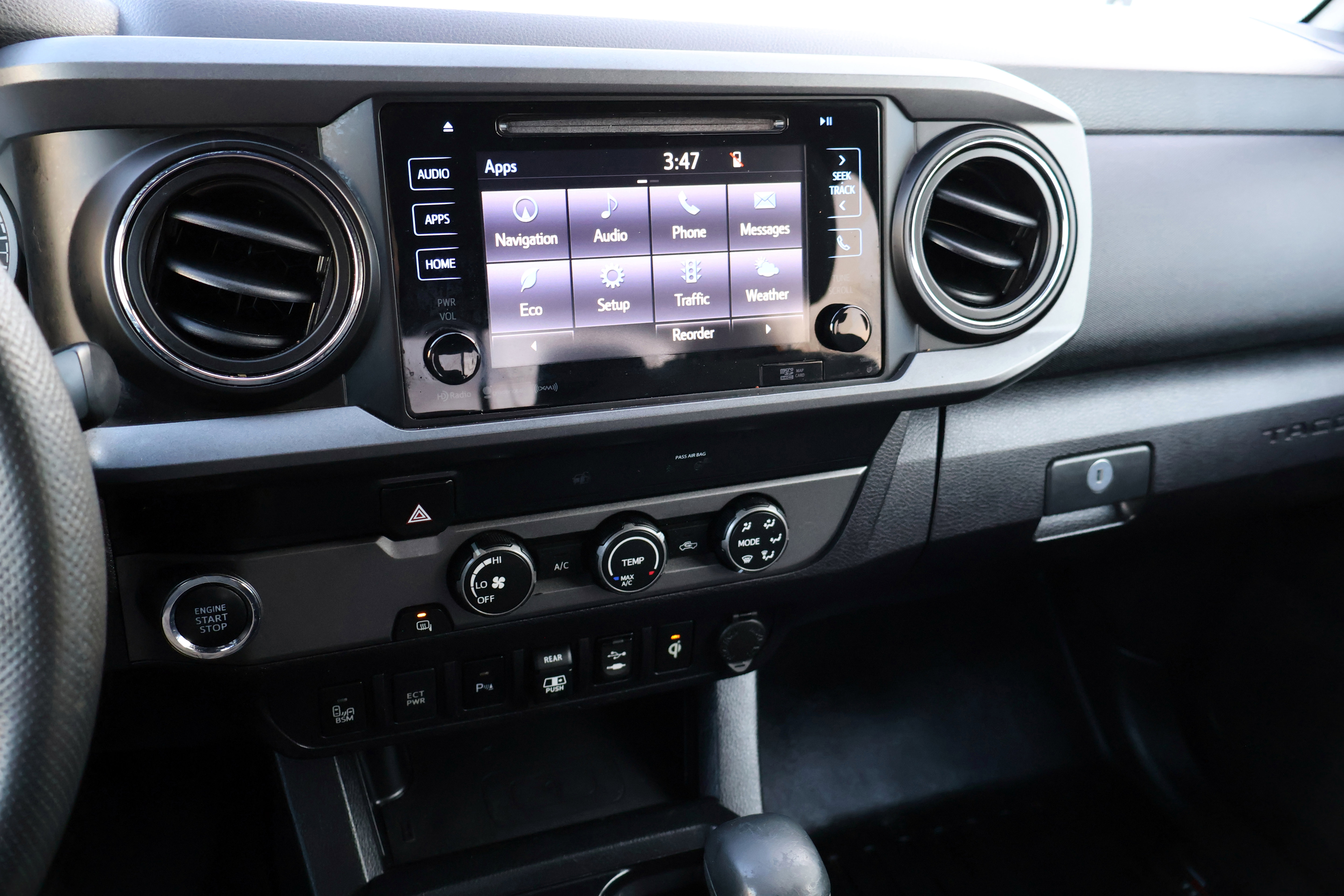 Used 2019 Toyota Tacoma TRD Sport image 24