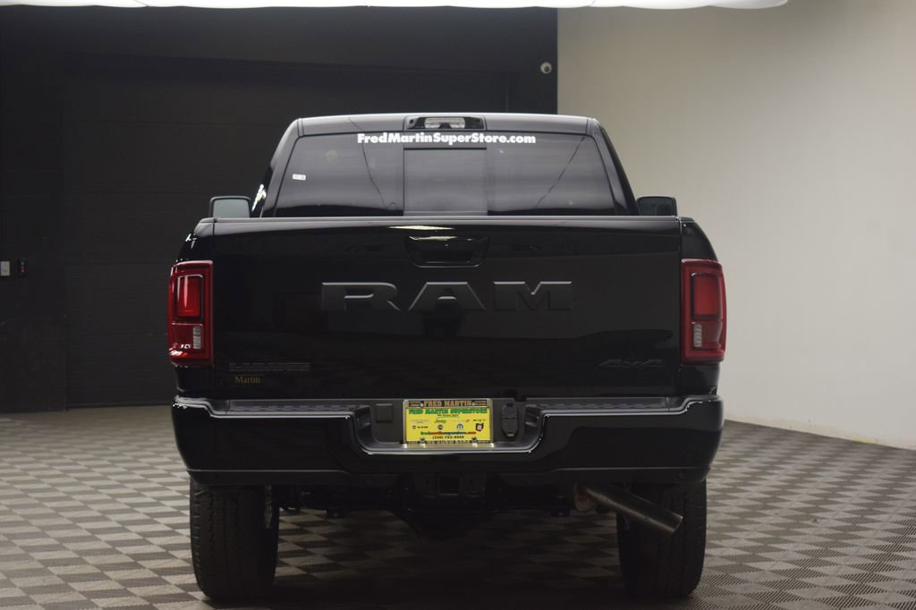 New 2026 RAM 2500 Laramie AWD/4WD image 13