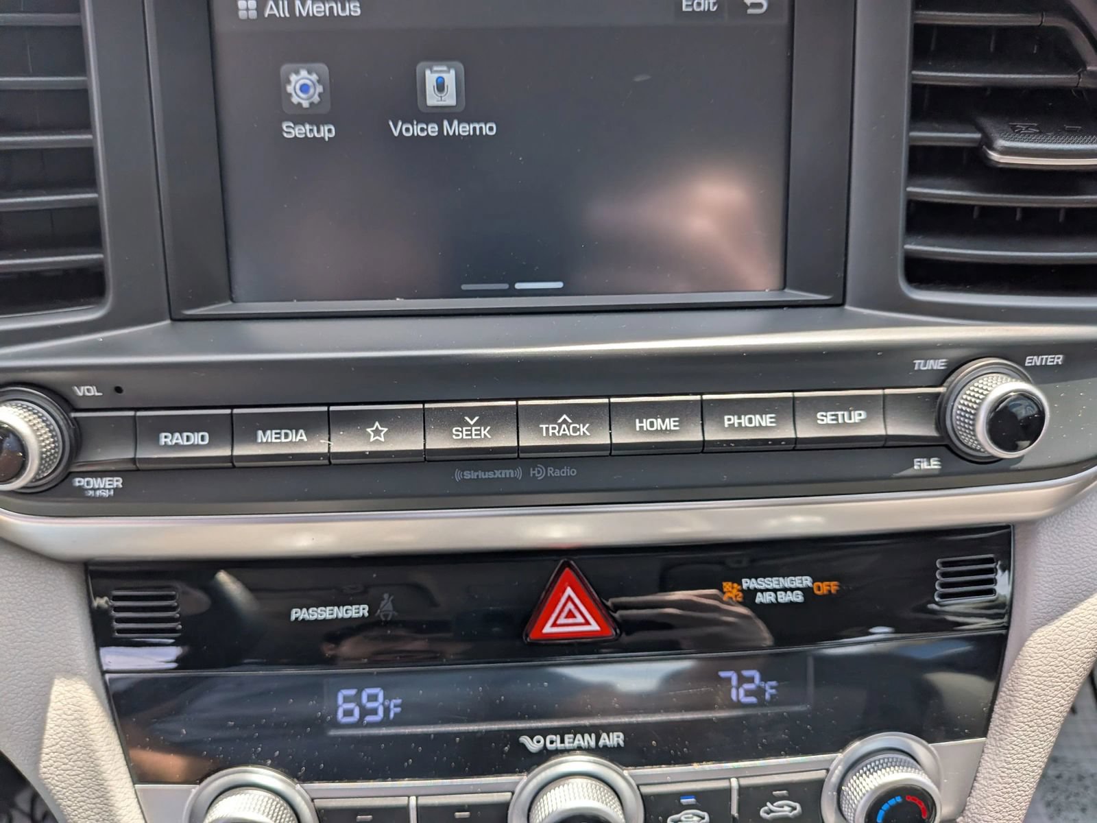 Used 2020 Hyundai Elantra SEL w/ Winter Weather Package FWD image 44