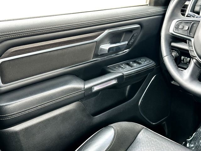 Used 2025 RAM 1500 Laramie AWD/4WD image 29