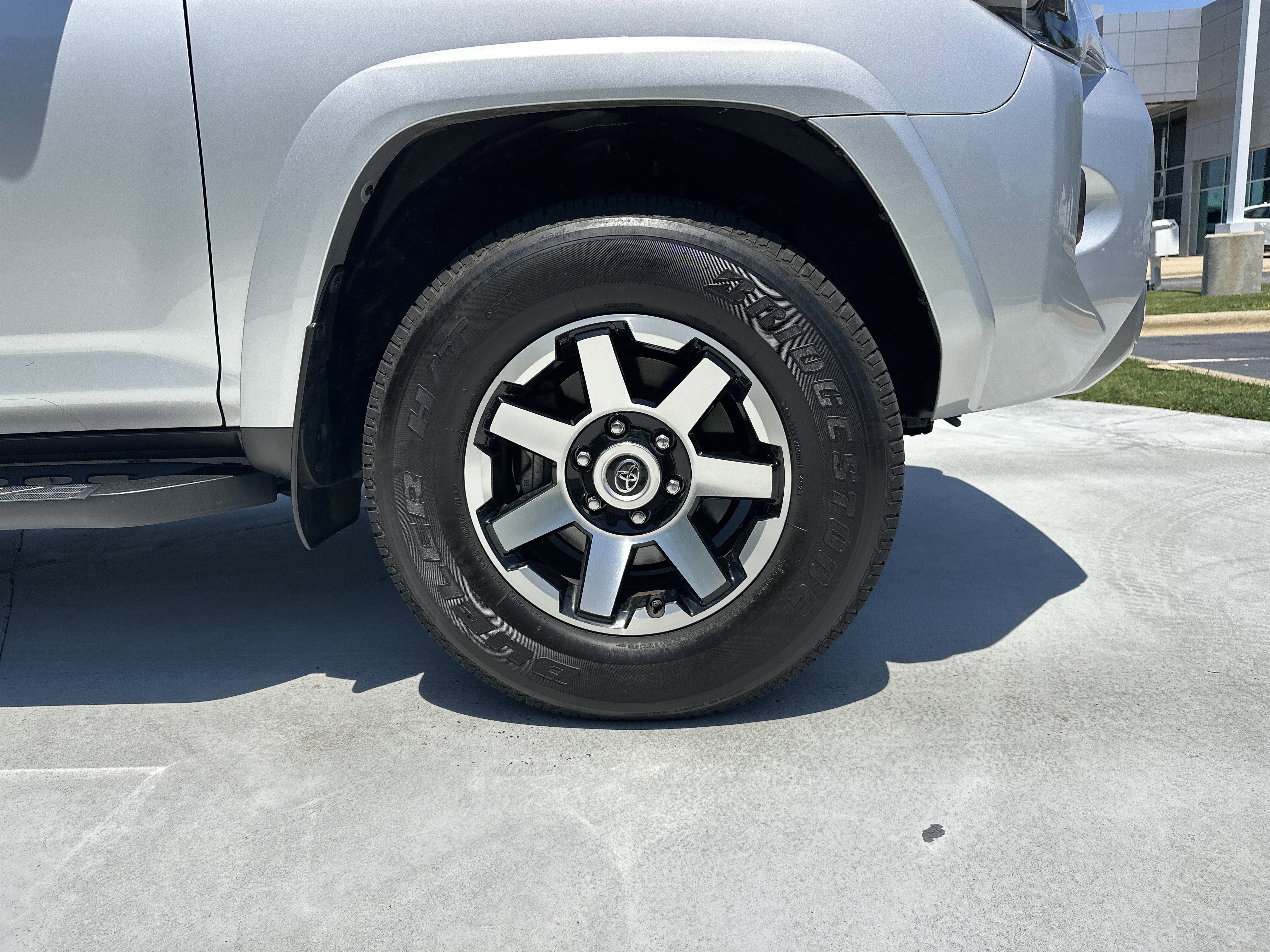 Certified 2024 Toyota 4Runner TRD Off-Road Premium w/ Moonroof Package AWD/4WD image 13