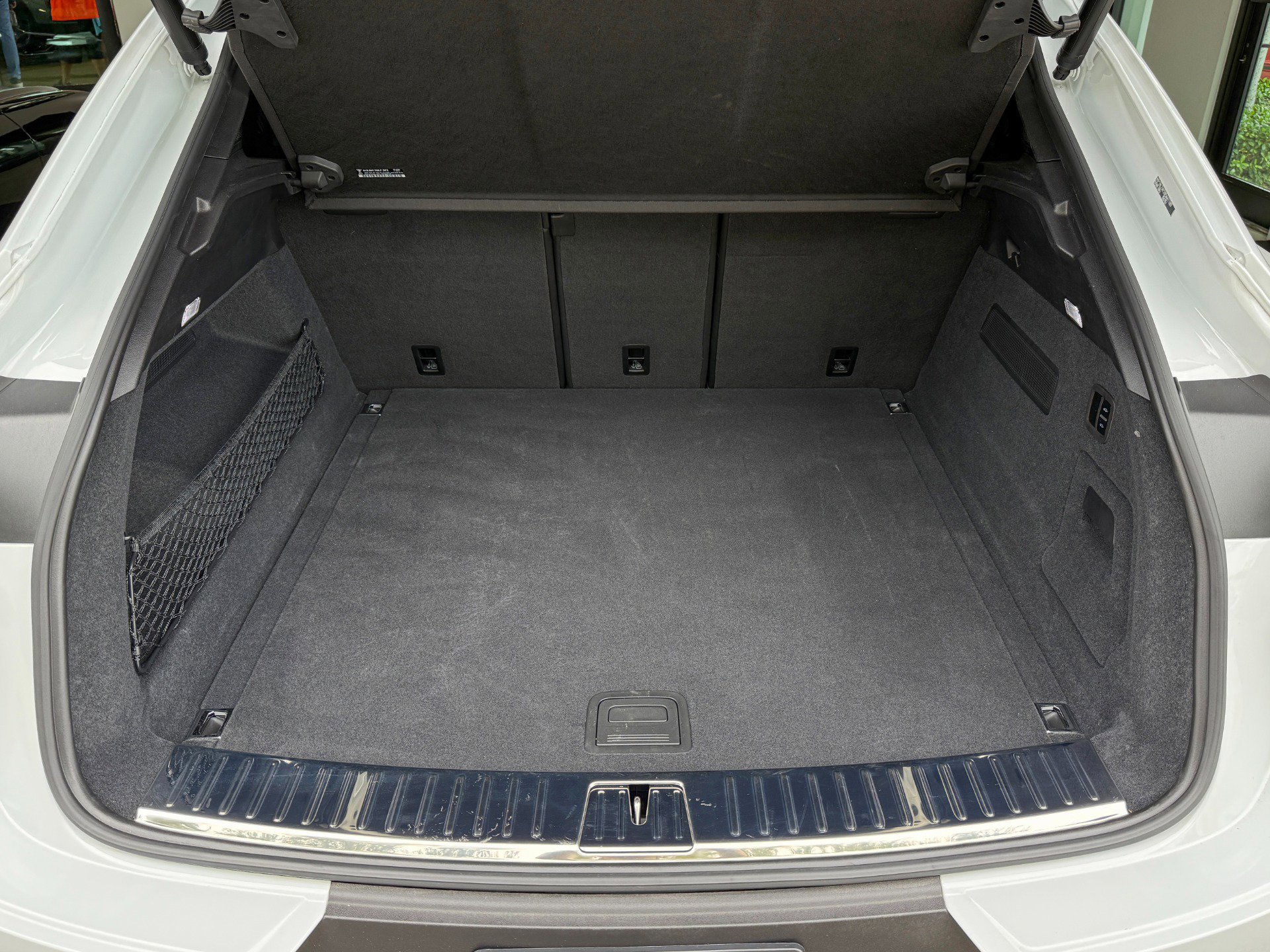 Used 2024 Porsche Cayenne S image 46