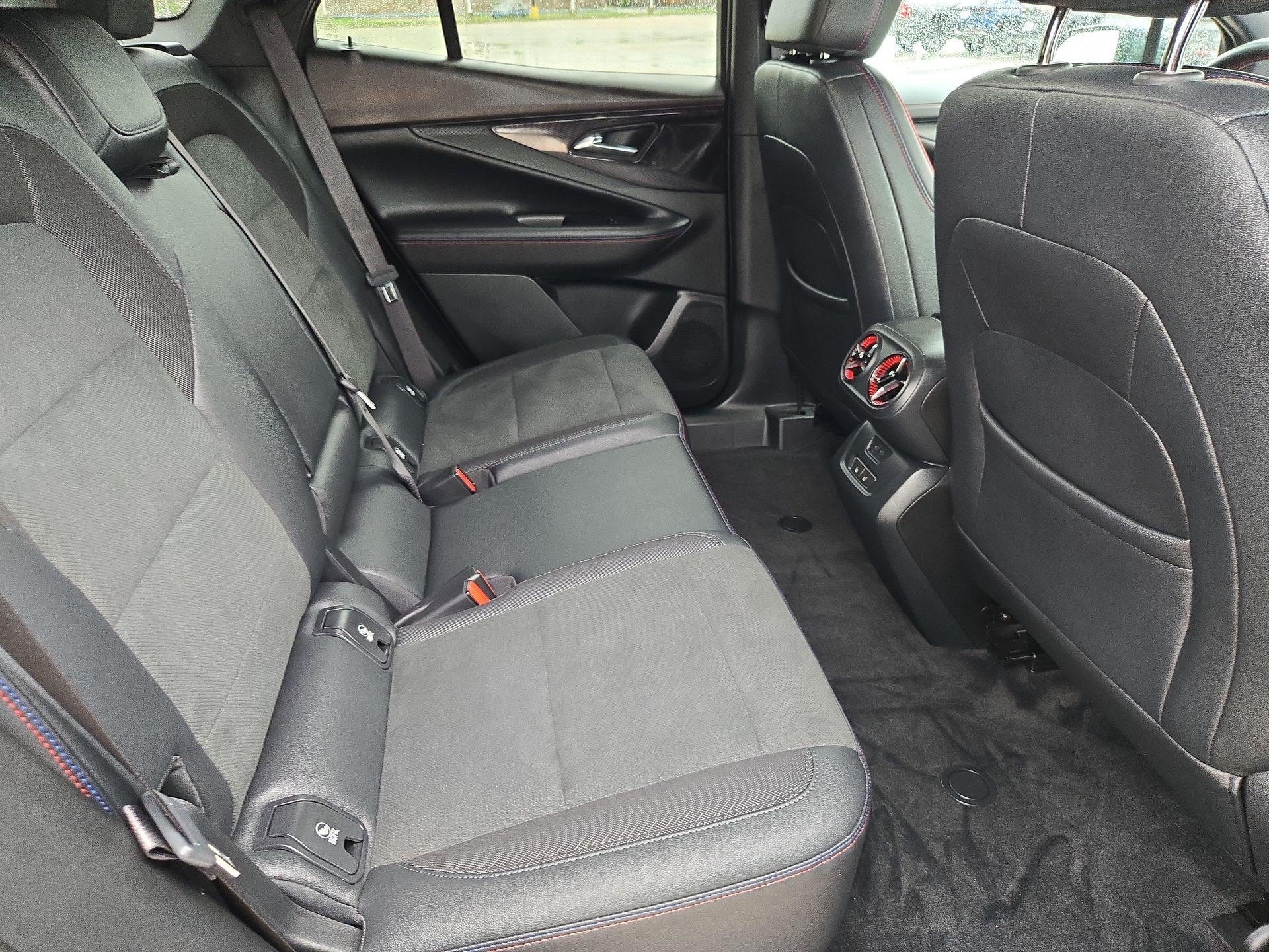 Used 2024 Chevrolet Blazer EV RS AWD/4WD image 30