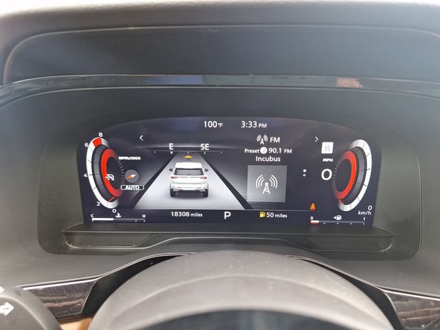 Certified 2025 Nissan Pathfinder Platinum AWD/4WD image 16