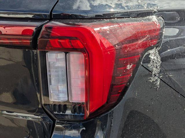 Used 2025 Ford Explorer ST-Line AWD/4WD image 10