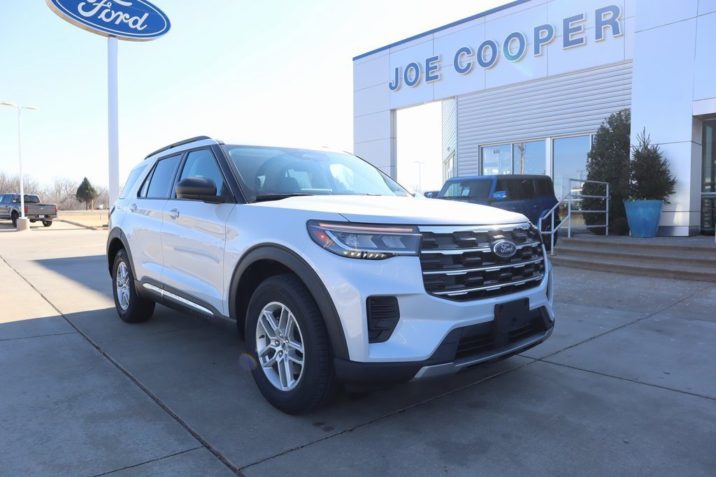 New 2025 Ford Explorer Active