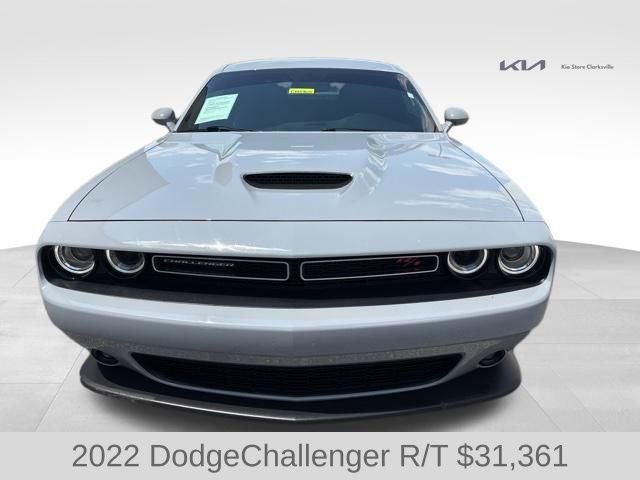 Used 2022 Dodge Challenger R/T RWD image 3