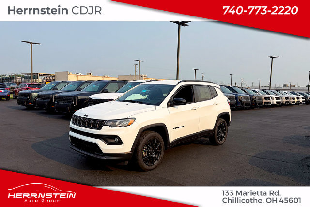 New 2026 Jeep Compass Latitude AWD/4WD image 3