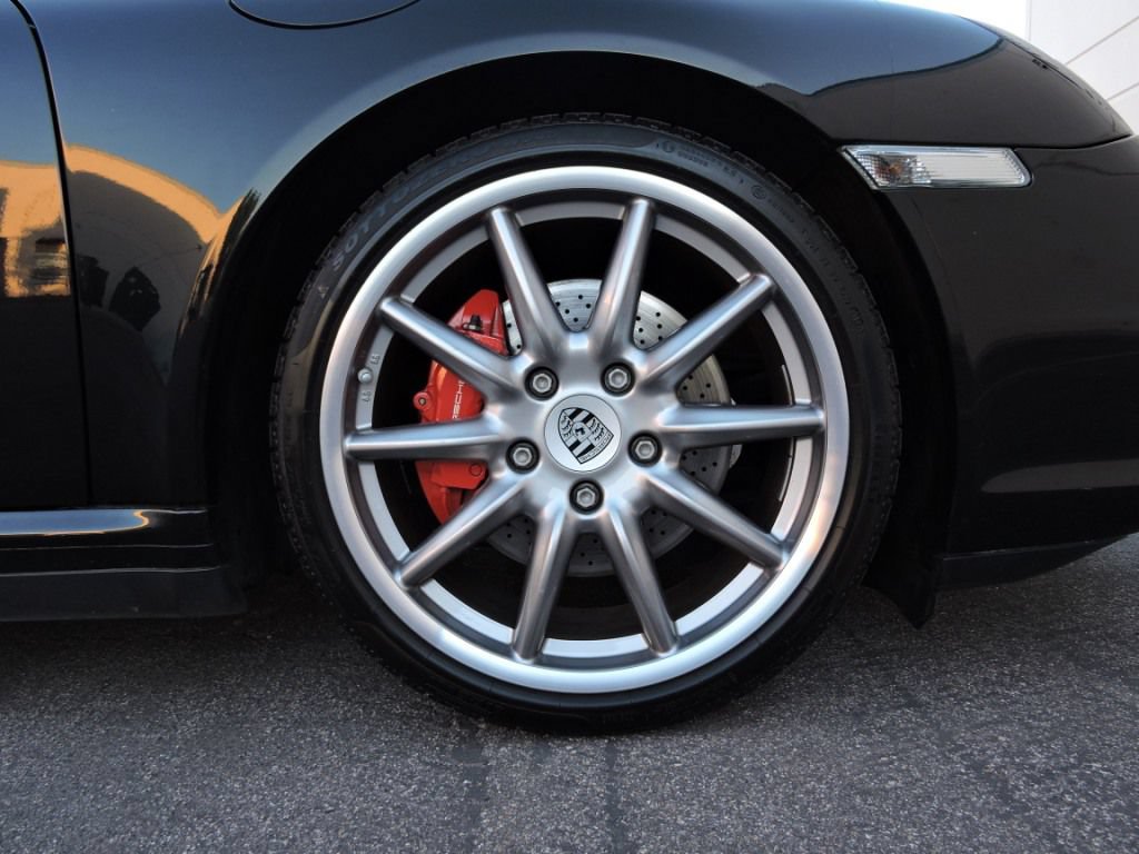 Used 2006 Porsche 911 Carrera 4S AWD/4WD image 82