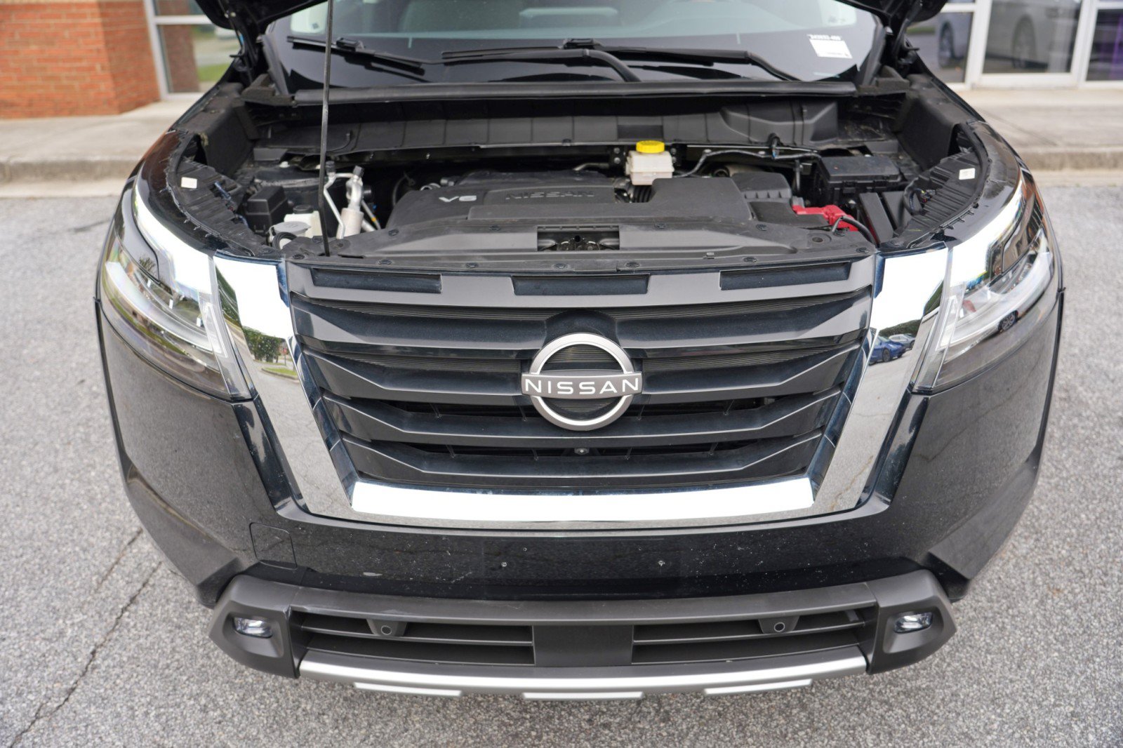Used 2022 Nissan Pathfinder SL w/ SL Premium Package FWD image 7