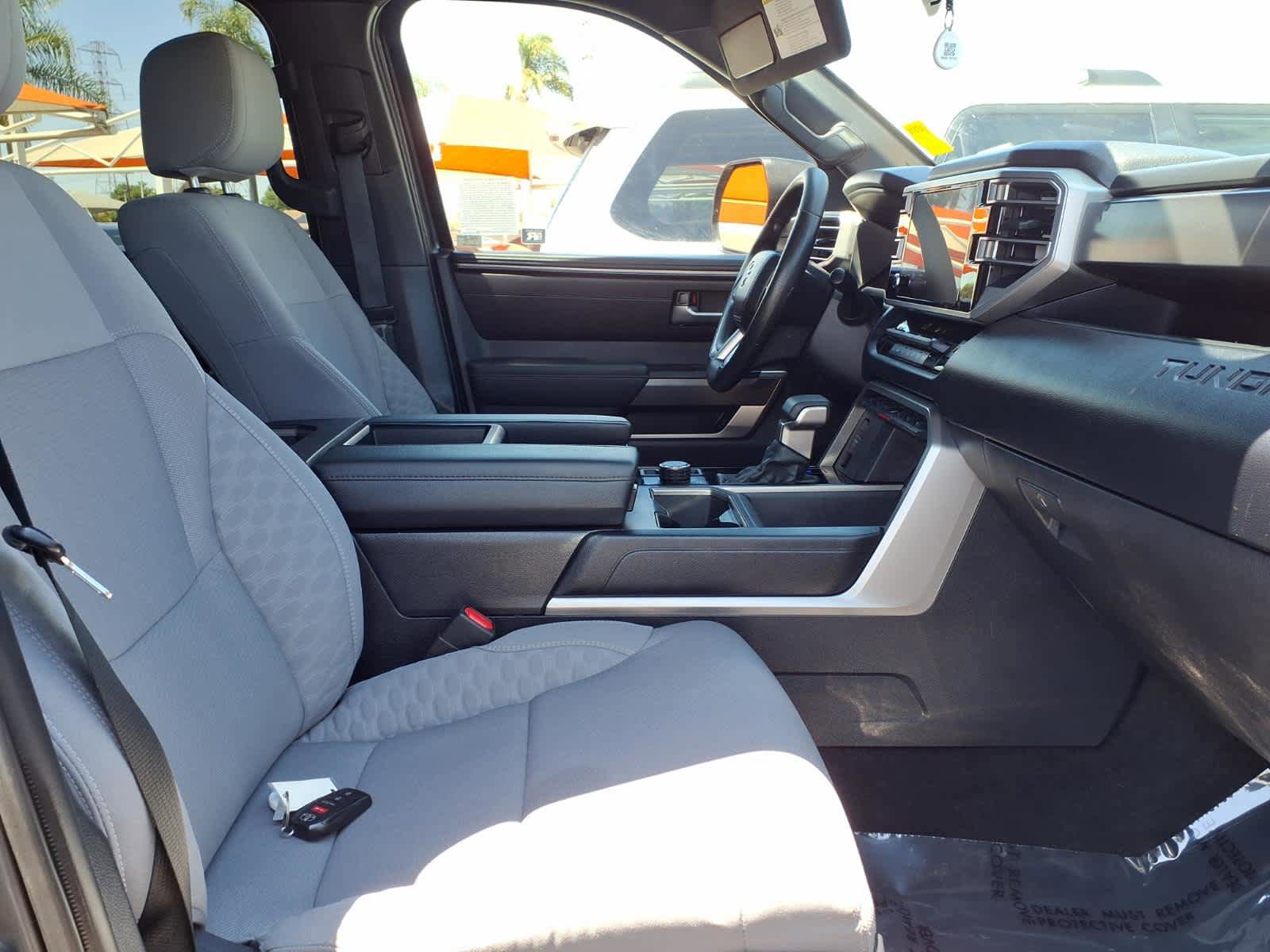 Used 2025 Toyota Tundra SR5 AWD/4WD image 22