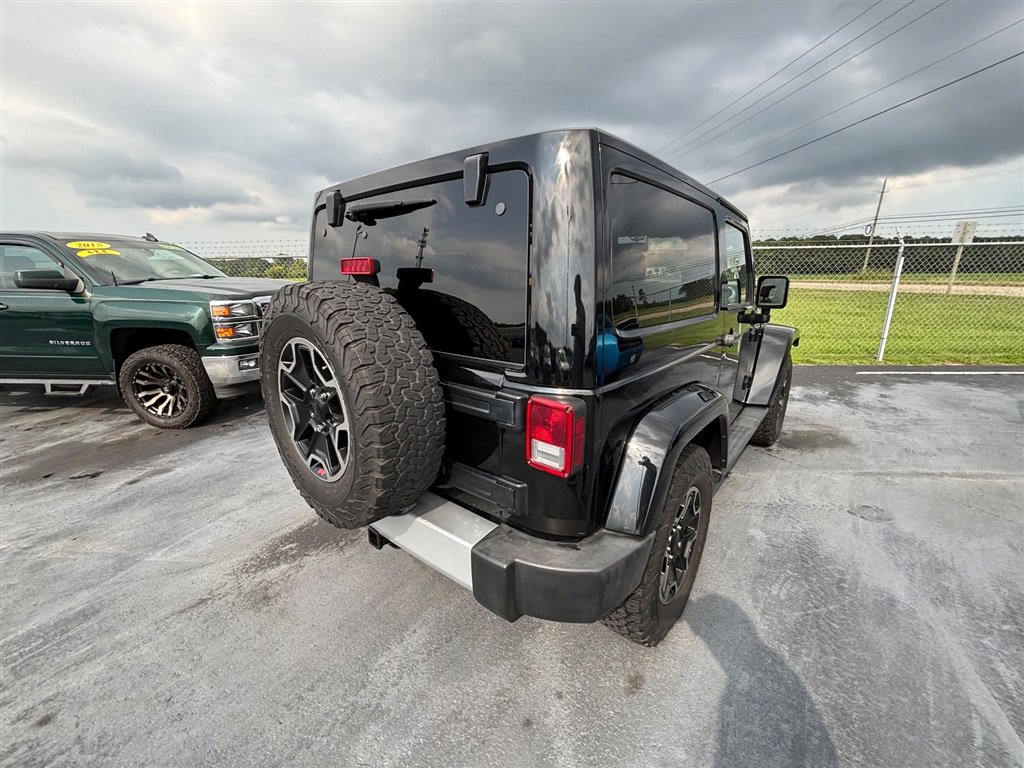 Used 2015 Jeep Wrangler Sahara w/ Connectivity Group image 6