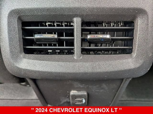 Used 2024 Chevrolet Equinox LT FWD image 29