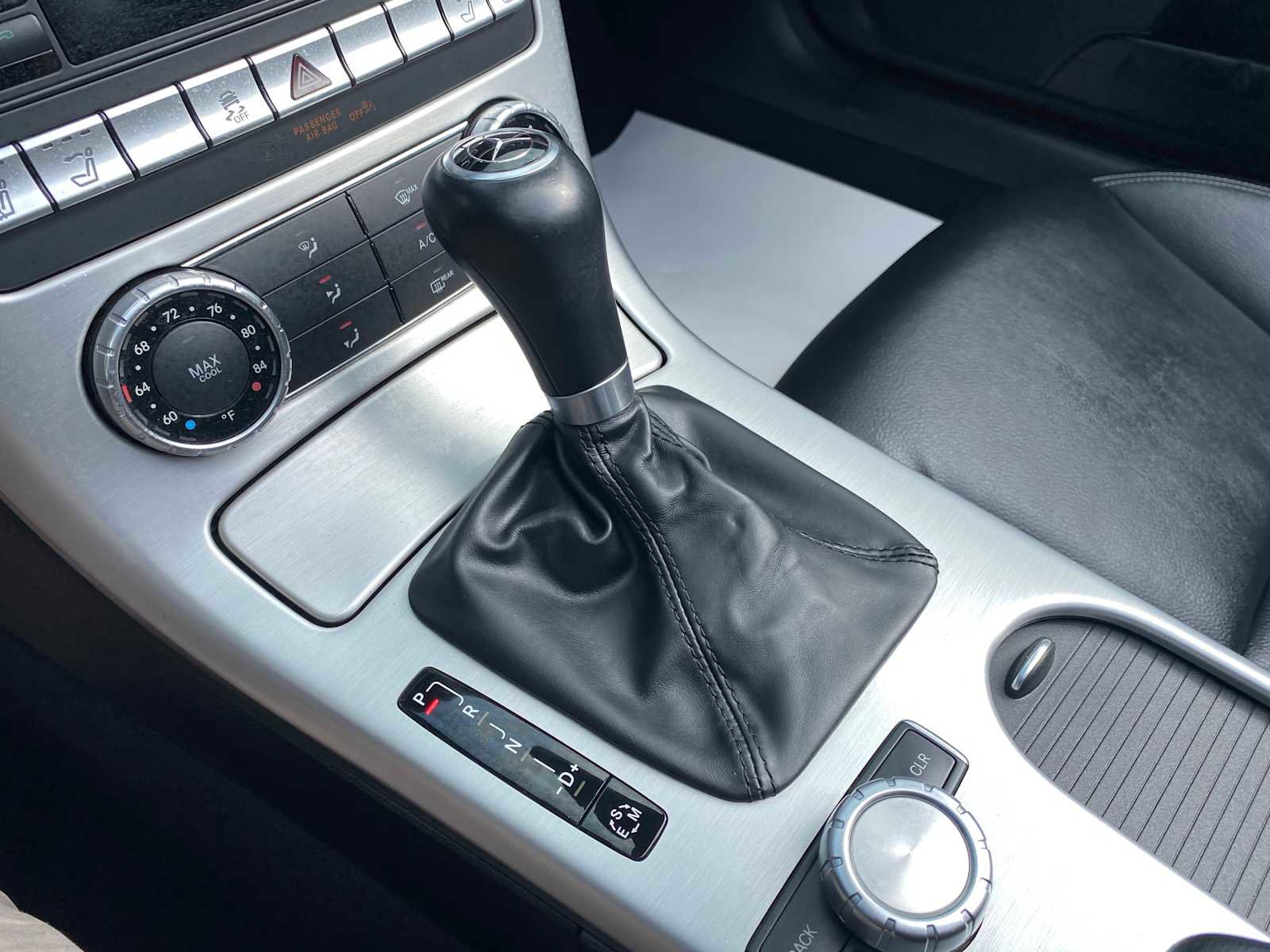 Used 2014 Mercedes-Benz SLK 250 image 22