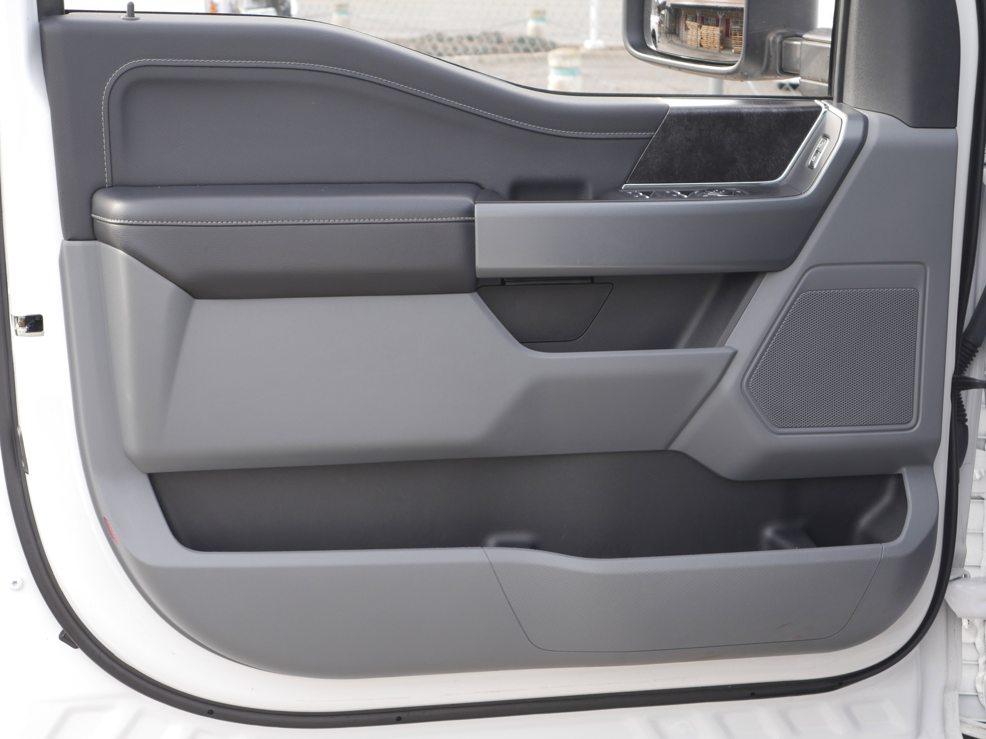 Certified 2021 Ford F150 XLT w/ Equipment Group 302A High image 38