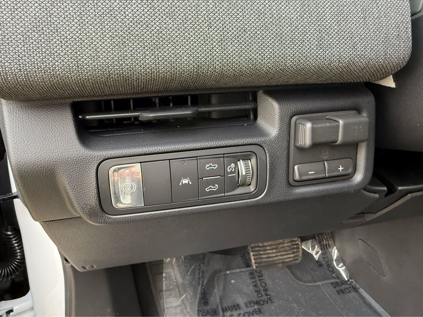 New 2026 GMC Sierra EV Elevation AWD/4WD image 26