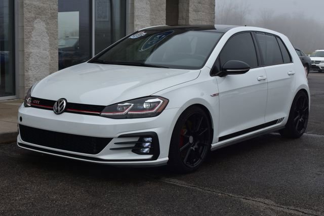 Used 2018 Volkswagen GTI SE w/ SE Leather Package FWD image 15