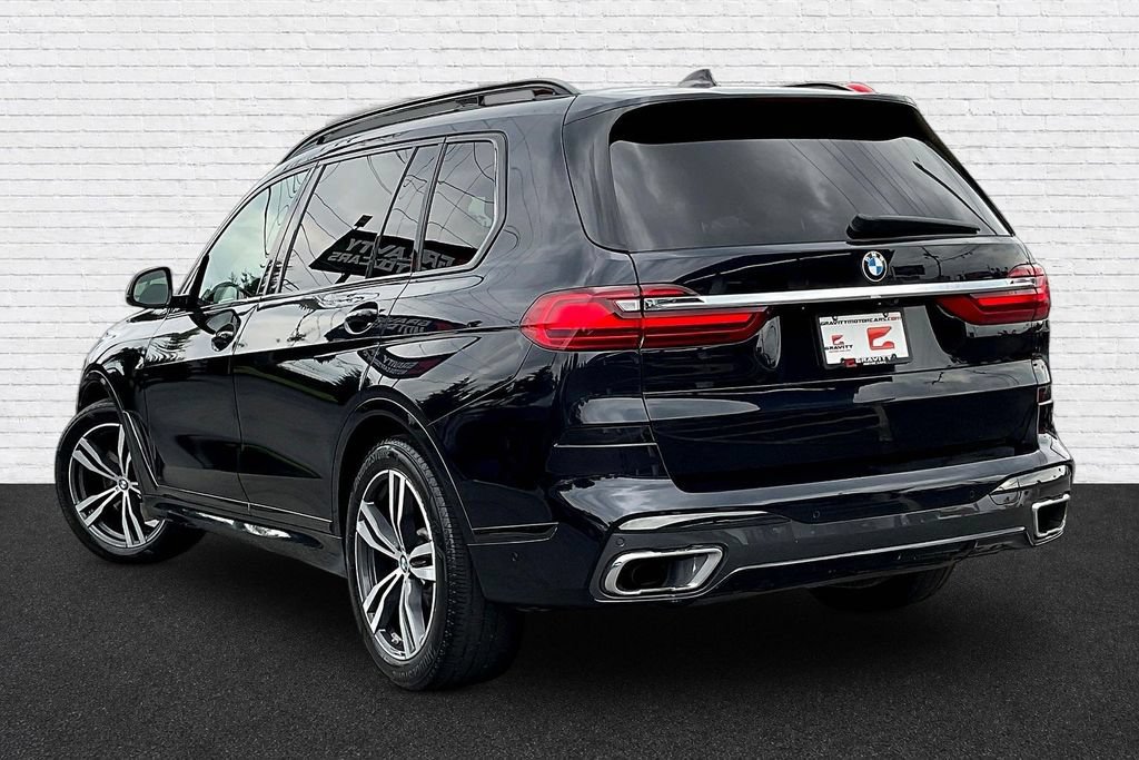 Used 2021 BMW X7 xDrive40i w/ M Sport Package AWD/4WD image 4