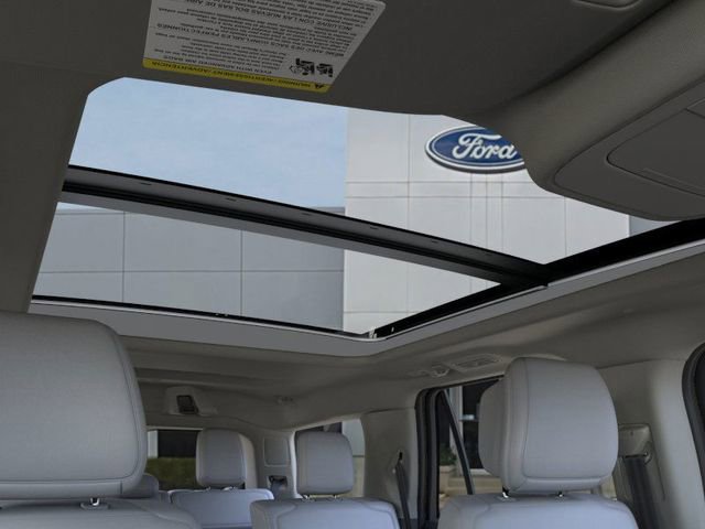 New 2026 Ford Expedition Platinum image 22
