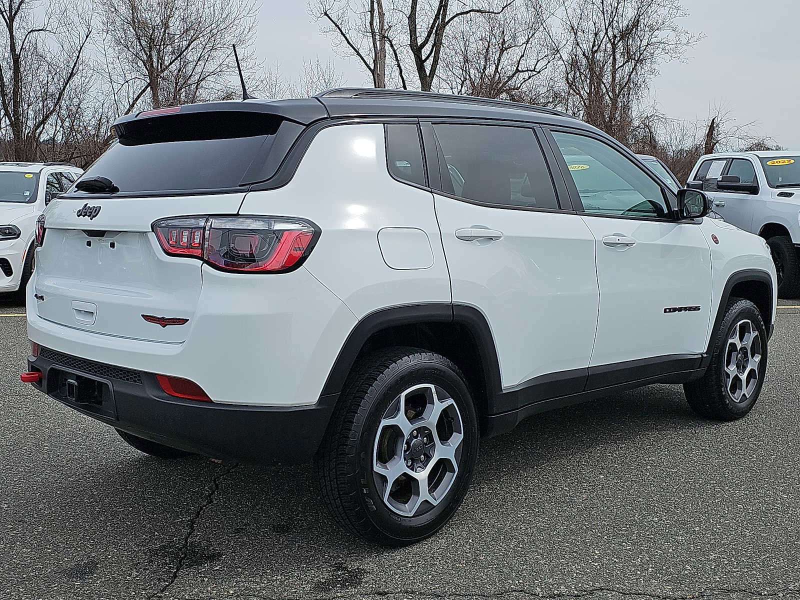 Used 2022 Jeep Compass Trailhawk w/ Sun and Sound Group image 6