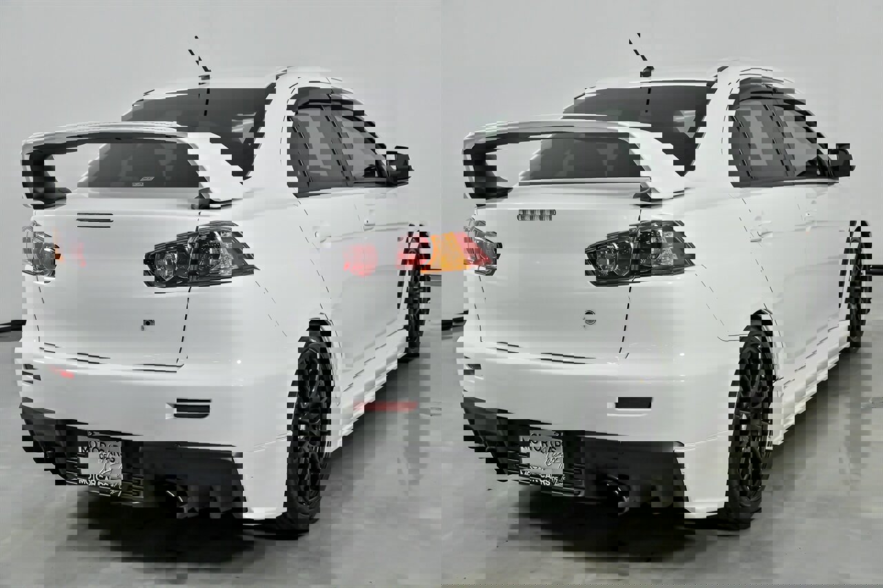 Used 2014 Mitsubishi Lancer Evolution GSR image 12