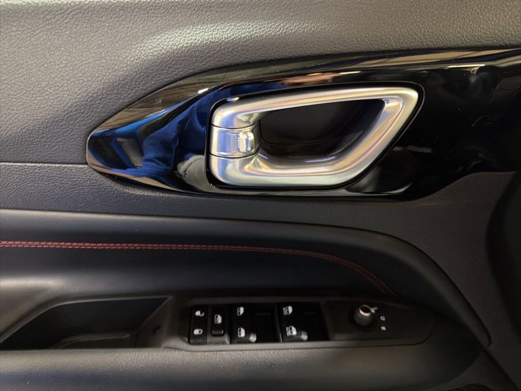 Certified 2024 Jeep Compass Trailhawk w/ Trailhawk Convenience Group image 27