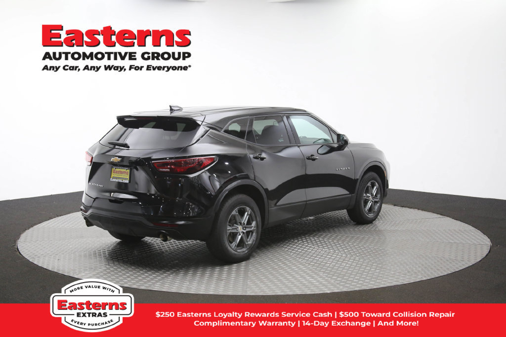 Used 2024 Chevrolet Blazer LT AWD/4WD image 42