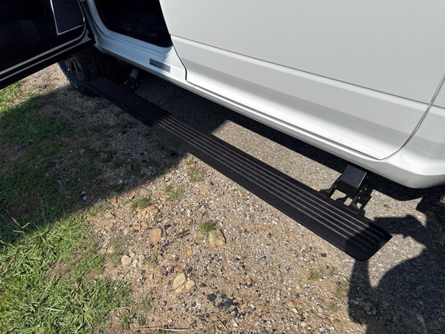 New 2026 RAM 2500 Laramie w/ Night Edition AWD/4WD image 23
