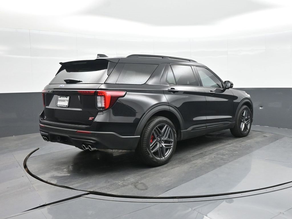 Used 2025 Ford Explorer ST w/ Sun And Sound Package image 6