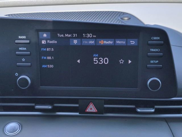 Used 2025 Hyundai Elantra Sport FWD image 17