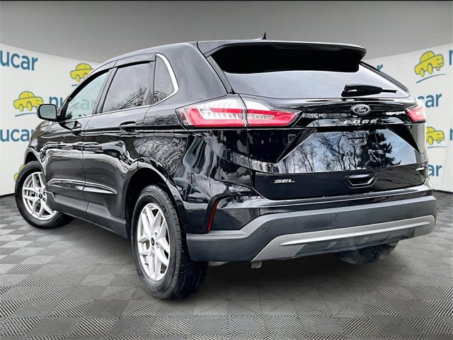 Used 2023 Ford Edge SEL w/ Convenience Package image 2
