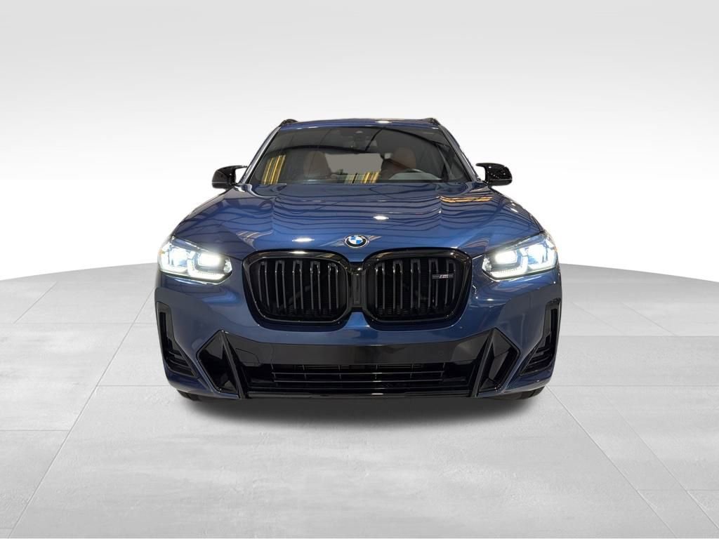 Used 2024 BMW X3 M40i w/ Shadowloine Package image 2