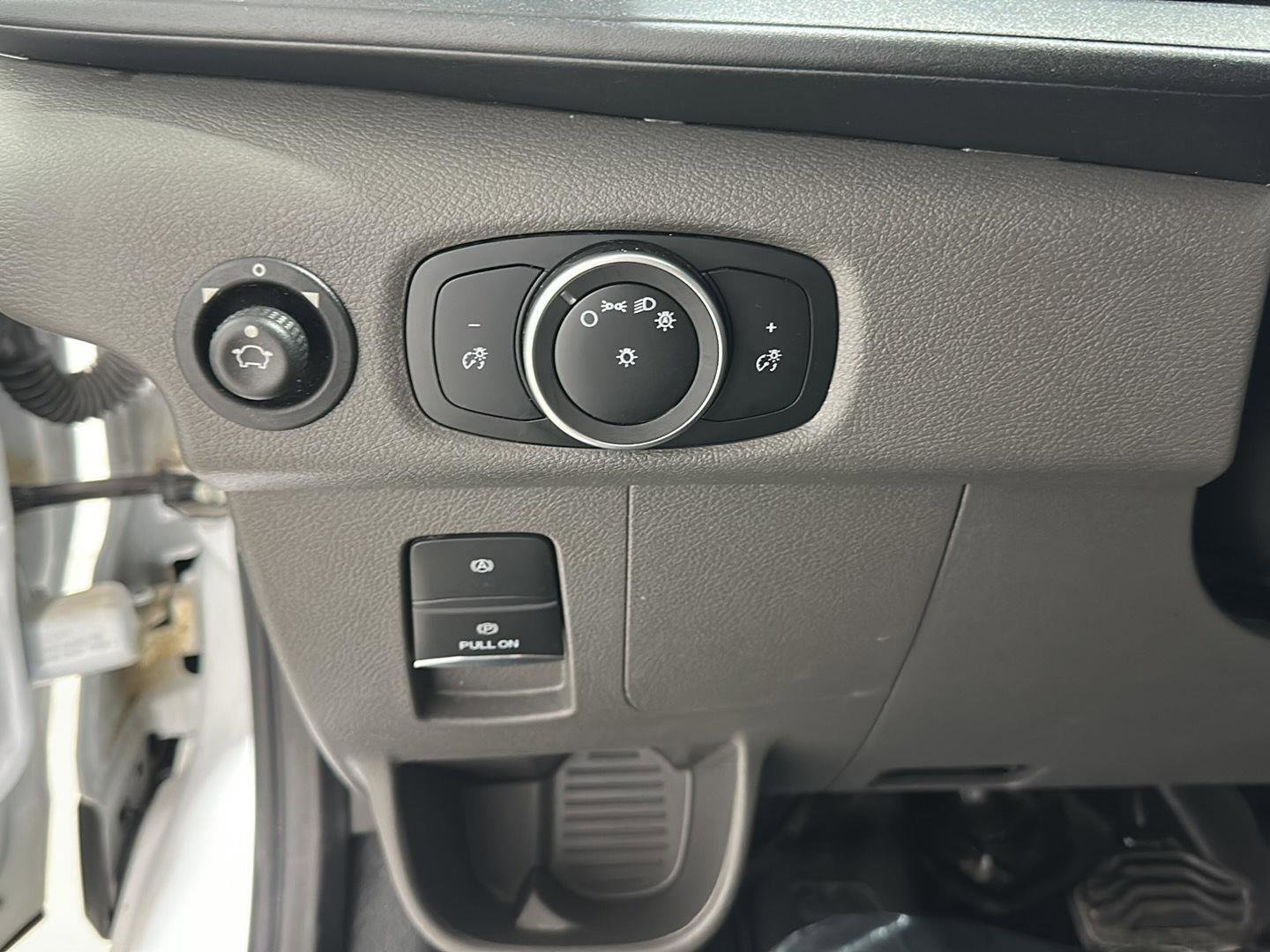 Used 2021 Ford Transit 350 XL image 16