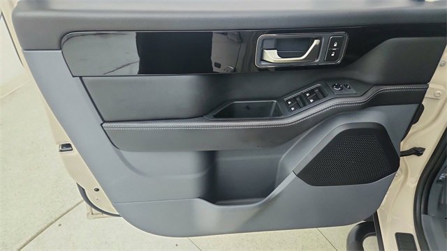 Used 2024 INEOS Grenadier Fieldmaster Edition image 37