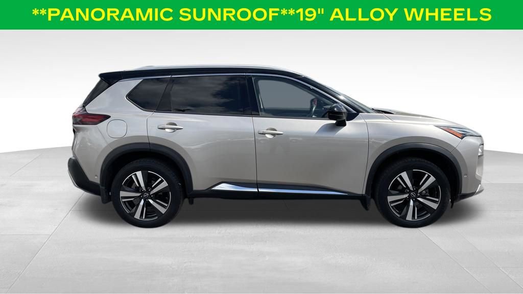 Used 2022 Nissan Rogue Platinum w/ Head-Up Display Package FWD image 4