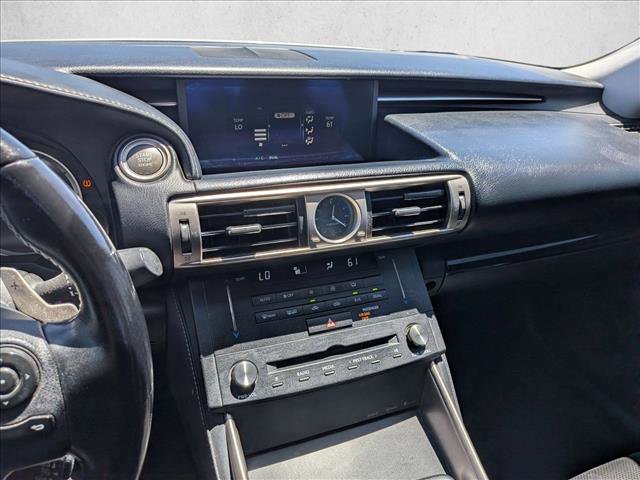 Used 2016 Lexus IS 200t RWD image 13