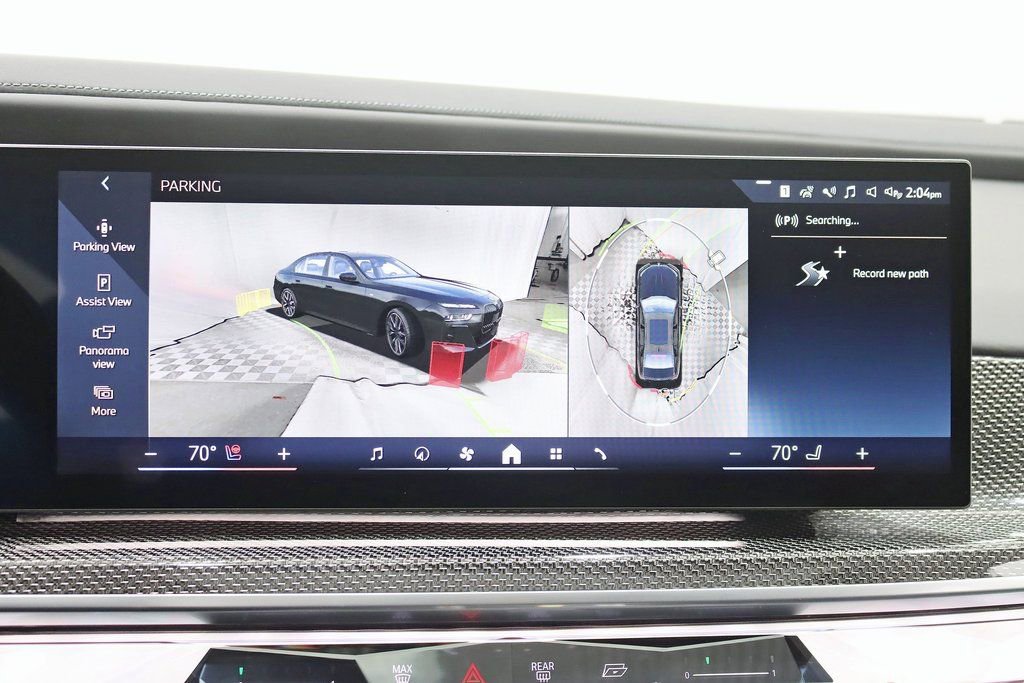 Used 2023 BMW 760i xDrive image 21