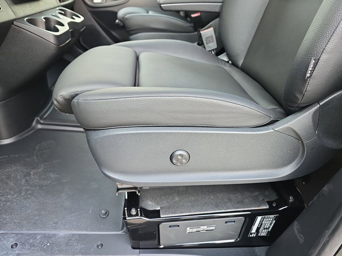 New 2025 Mercedes-Benz Sprinter 2500 image 27