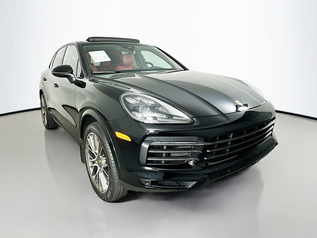 Used 2022 Porsche Cayenne S Platinum image 35