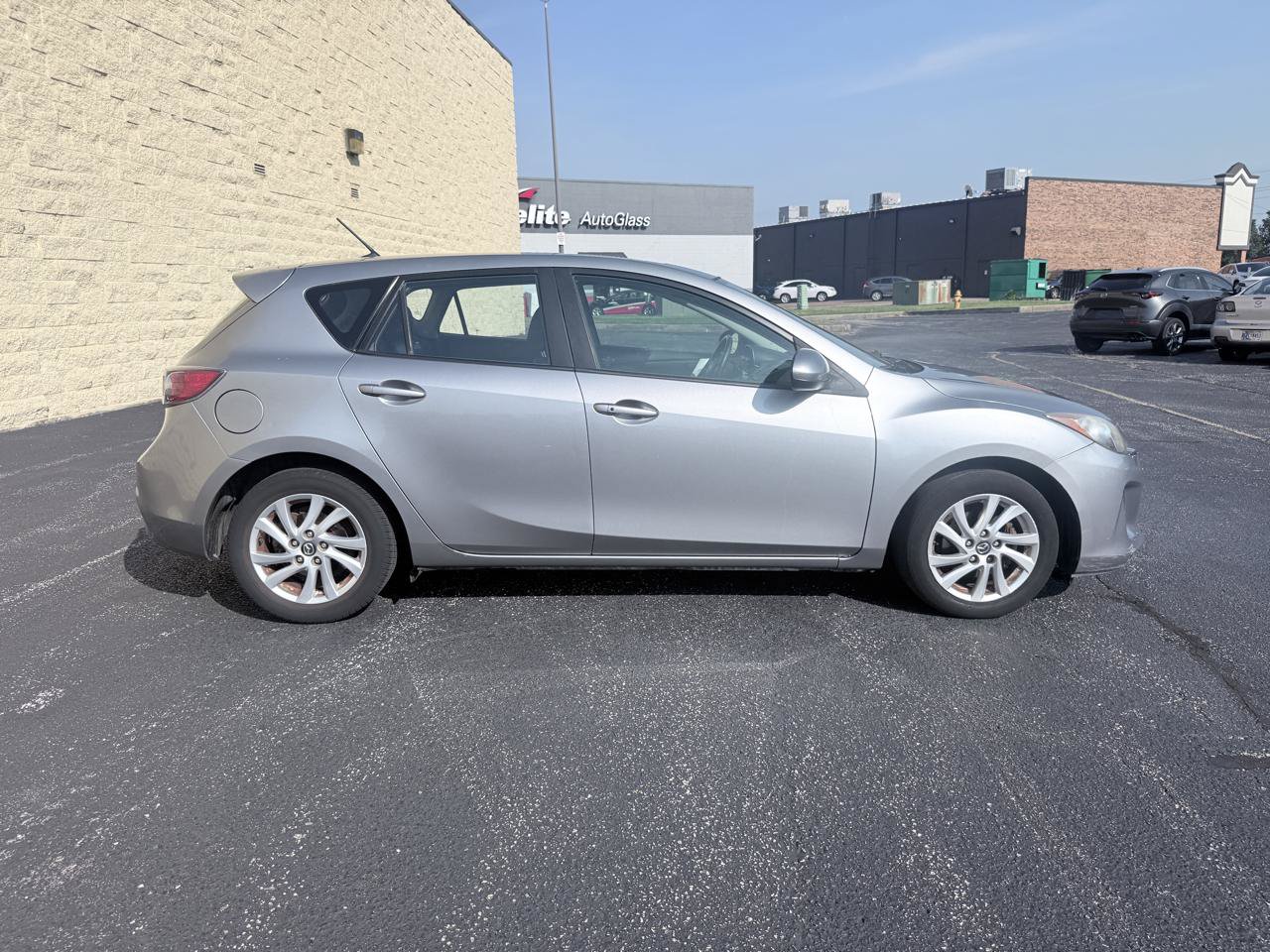Used 2013 MAZDA MAZDA3 i Grand Touring FWD image 6